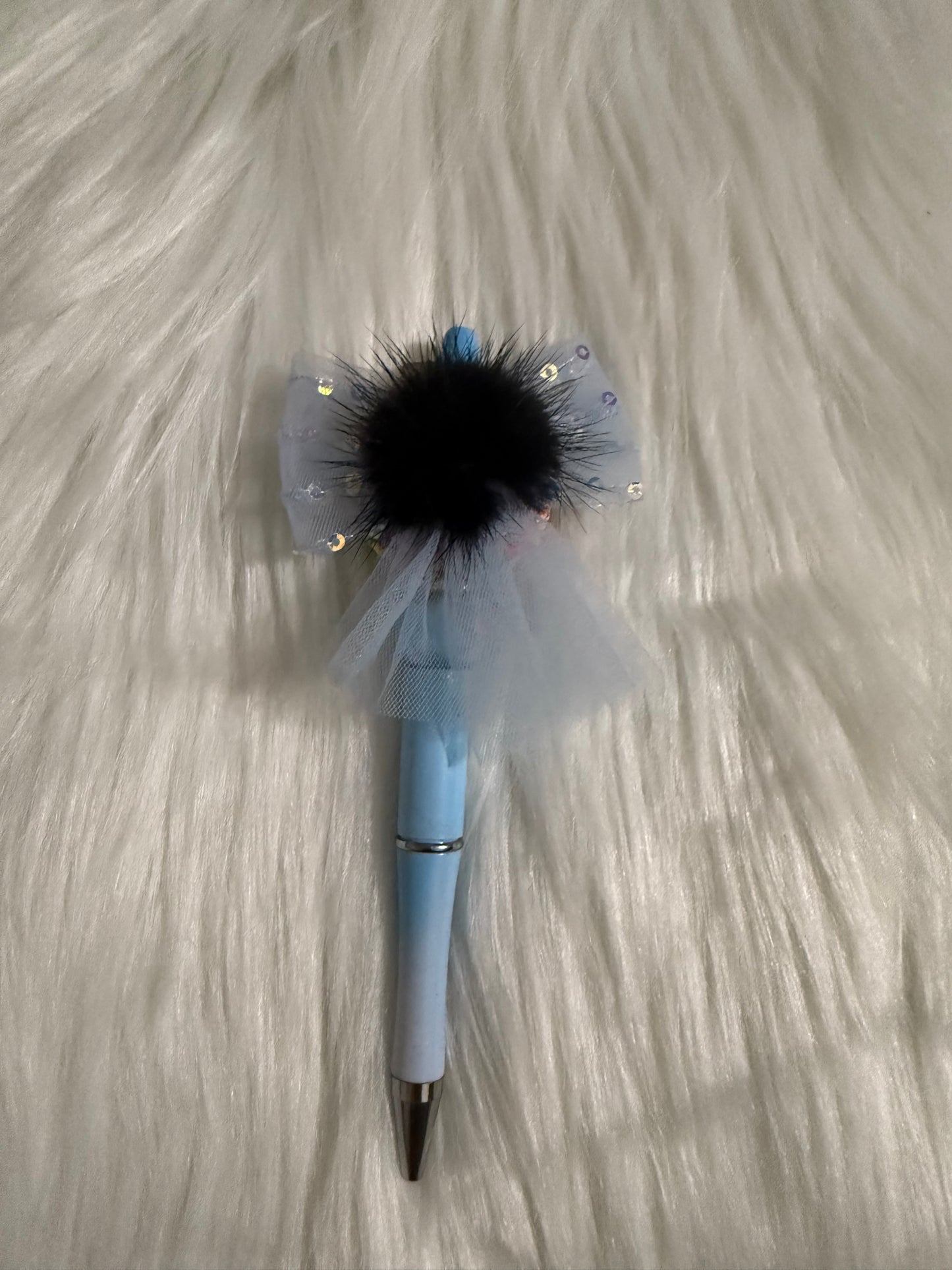 Beaded pen (cute robot)