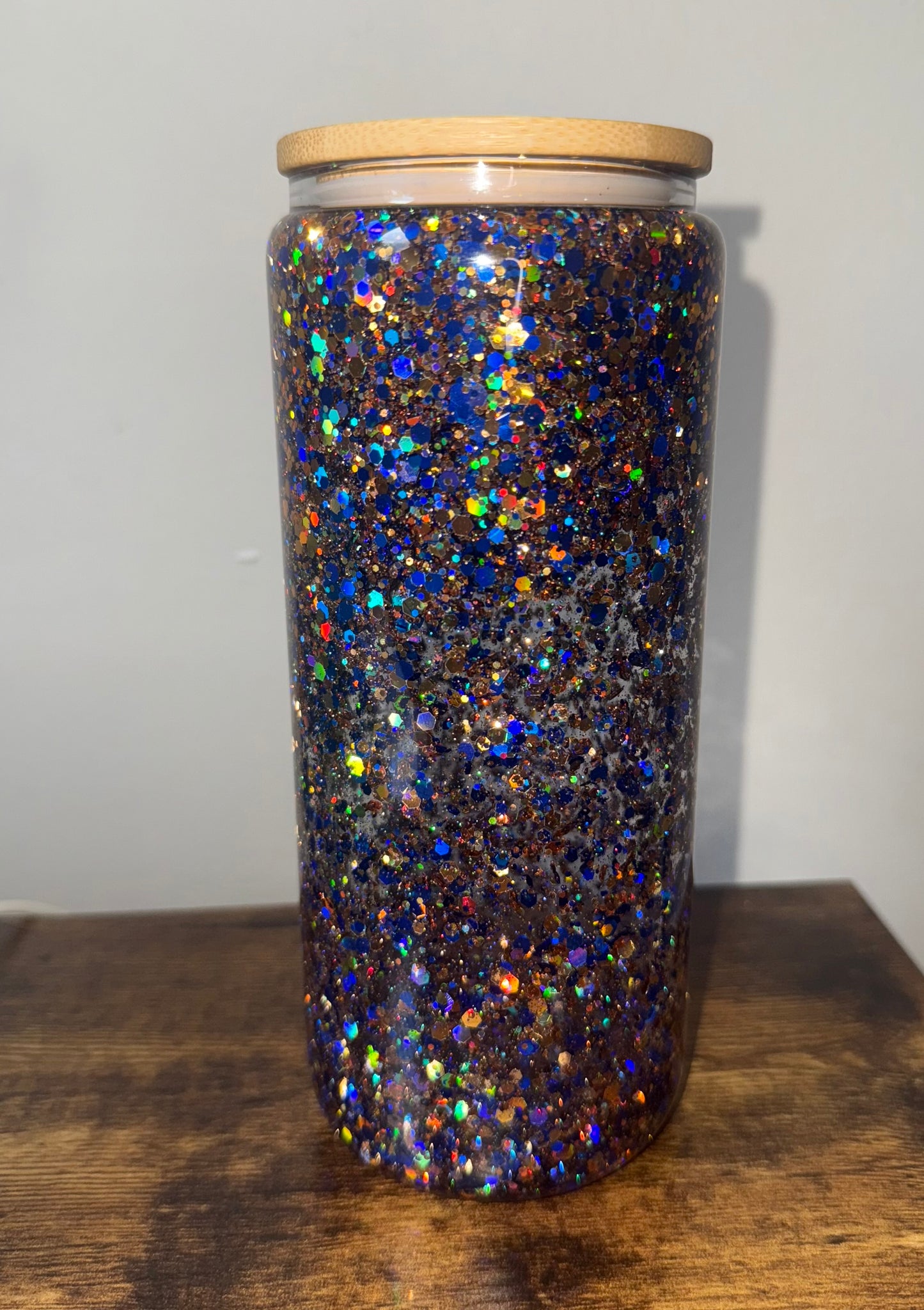 Glitter snowglobe tumbler 20oz