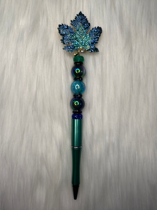 Beaded pen(maple leaf)